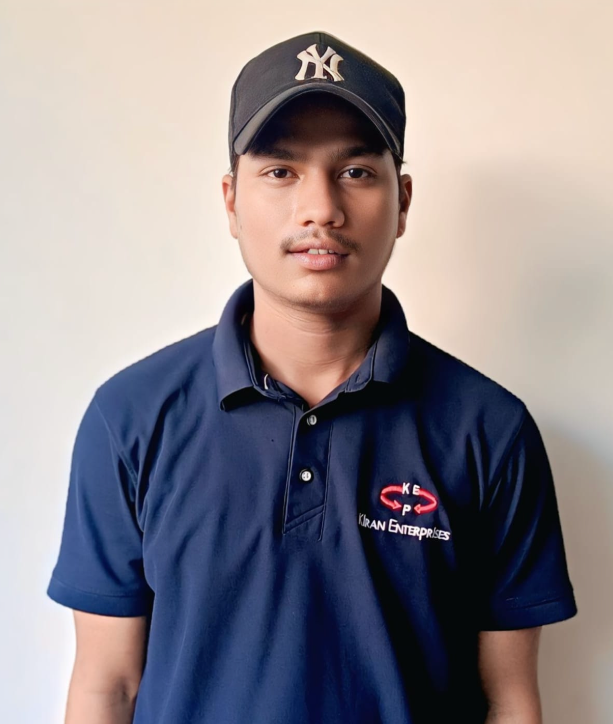 Kiran Enterprises pest management team member