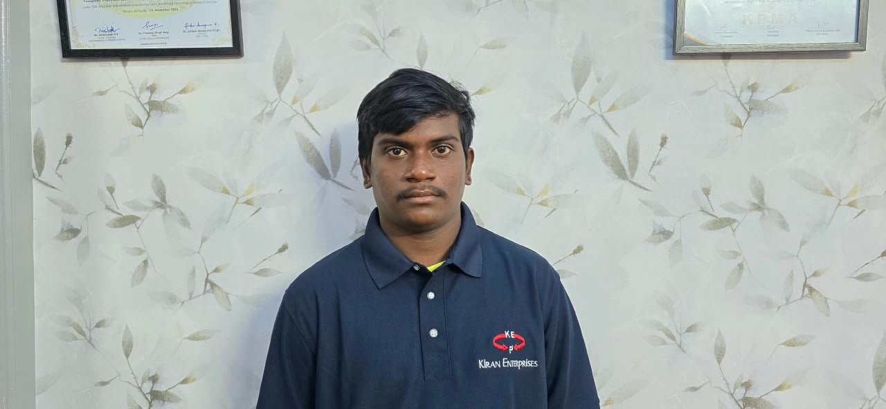 Kiran Enterprises pest management team member